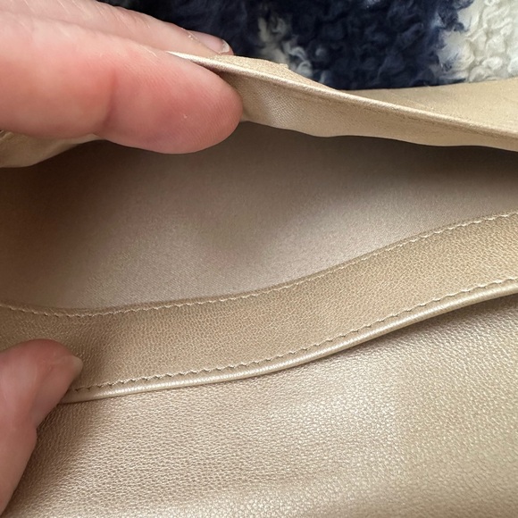 Pink Chanel wallet - Picture 6 of 9